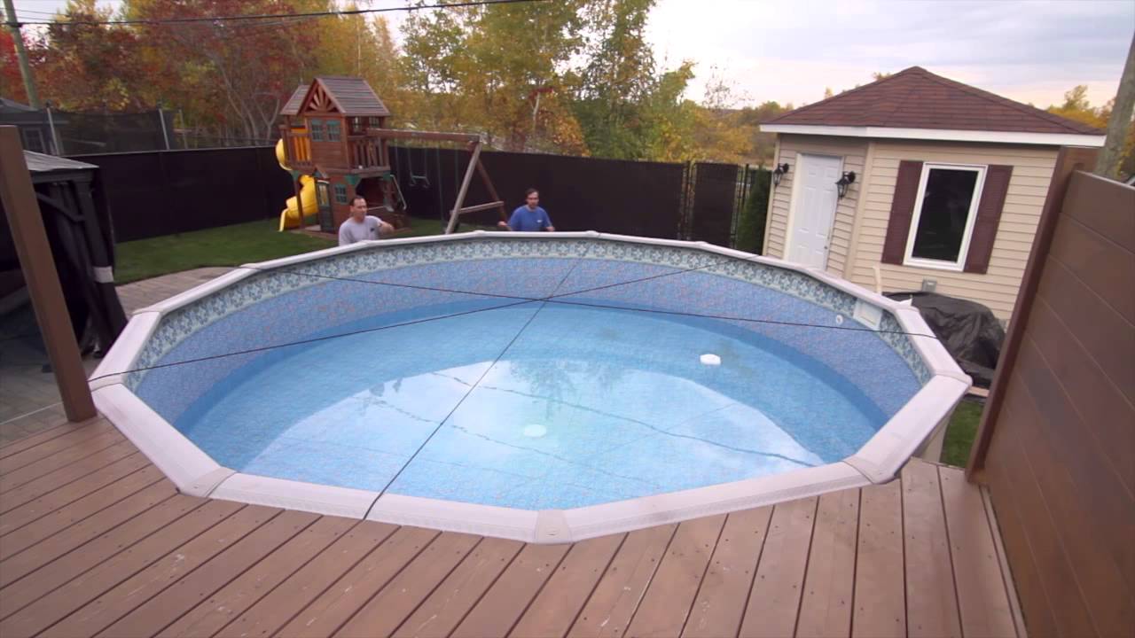 Clean a Swimming Pool After Winter